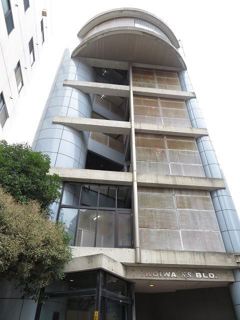建物外観　家具・雑貨はイメージとなります）