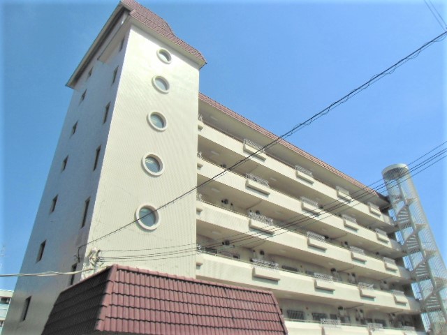 大阪市住之江区南加賀屋のマンションの建物外観