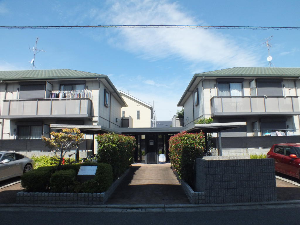 建物外観　サニーコートの外観