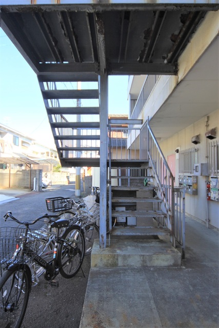 【松山市土居田町のマンションのその他】