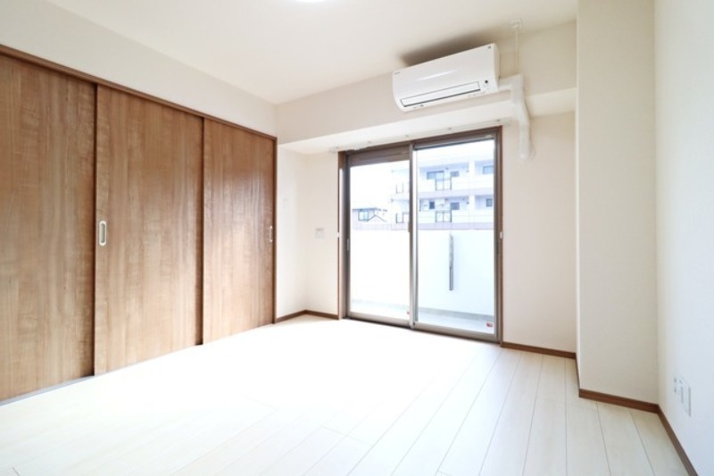 居室・リビング　図面と現状に相違がある場合には現状を優先