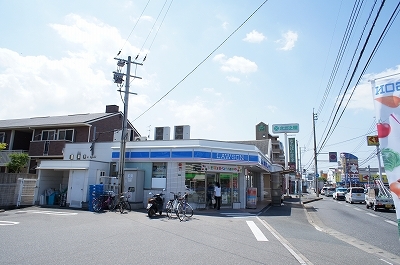 【糟屋郡志免町南里のマンションのコンビニ】