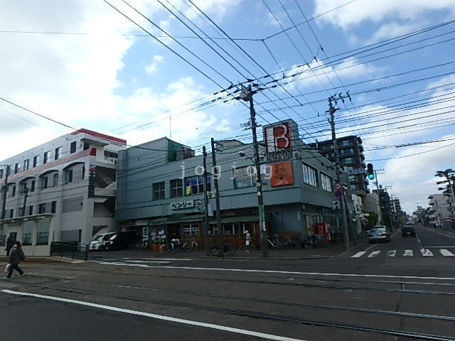 【札幌市中央区南二十条西のマンションのスーパー】