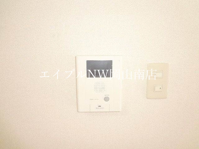 【岡山市北区弓之町のマンションのセキュリティ】