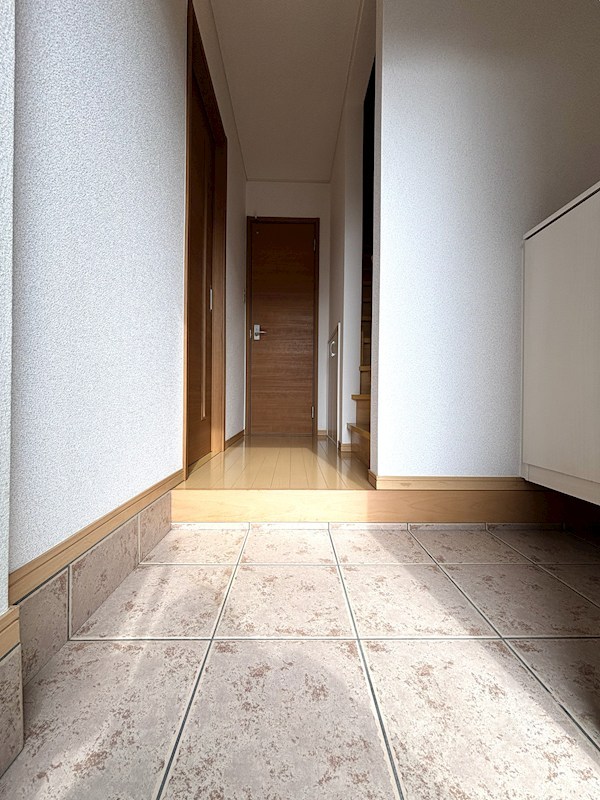 玄関　シューズボックス