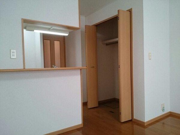 居室・リビング　カウンターキッチン！