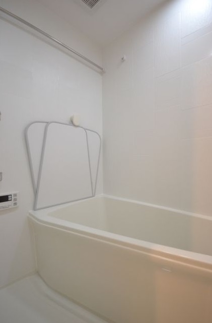 バス・シャワールーム　別部屋参考写真