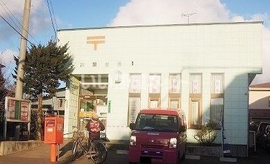 郵便局　市川郵便局（郵便局）まで906m