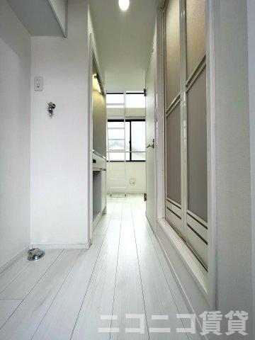 玄関　別号室イメージの為、現状を優先致します。