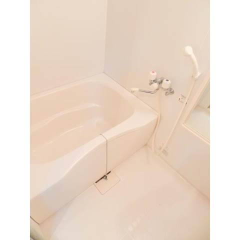 バス・シャワールーム　サンクジョワの風呂