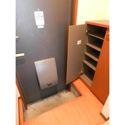 収納　サンクジョワのシューズボックス