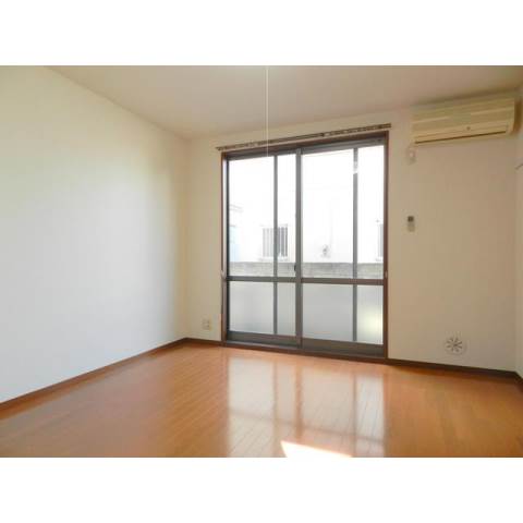 居室・リビング　サンクジョワの洋室