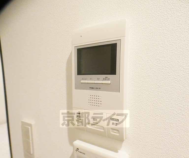 セキュリティ　ＴＶホンがあります。