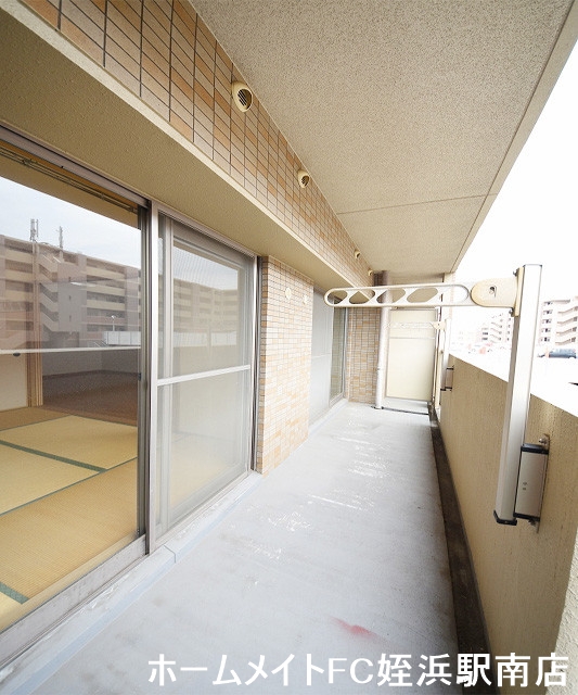 バルコニー　★南向きの日当たり良好なバルコニー★参考写真