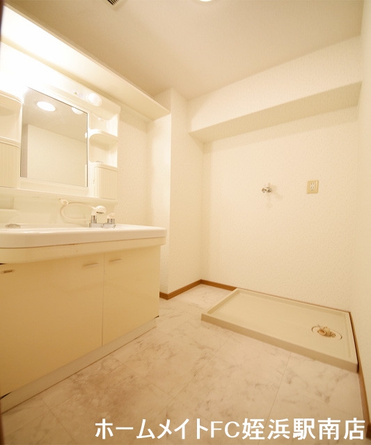 洗面設備　★独立洗面脱衣所もしっかりと♪★参考写真