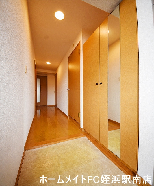 玄関　★玄関回りも広くスッキリ♪★参考写真