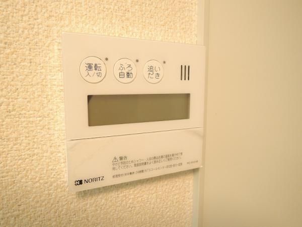 バス・シャワールーム　2階以上は絨毯仕様です