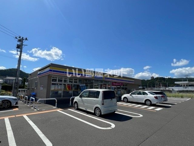 コンビニ　ミニストップ　仙台生出店（コンビニ）まで569m