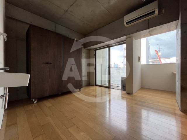 居室・リビング　レオンコンフォート弁天町　リビング