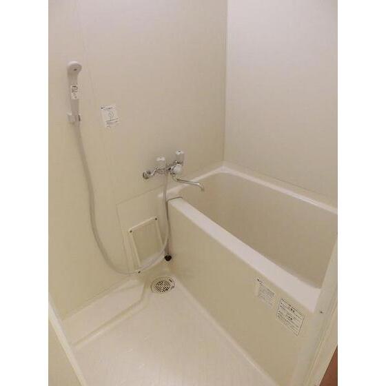 バス・シャワールーム　バスルーム