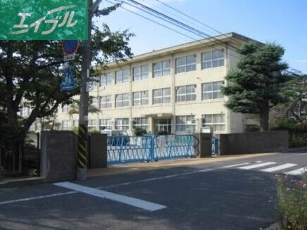 小学校　倉敷市立中洲小学校（小学校）まで664m
