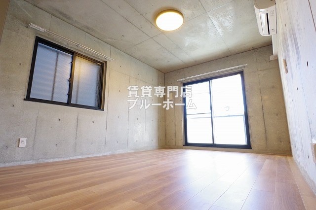 その他　別角度の洋室！