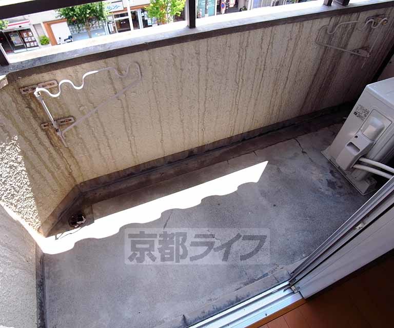 バルコニー　日当たりも良しです。