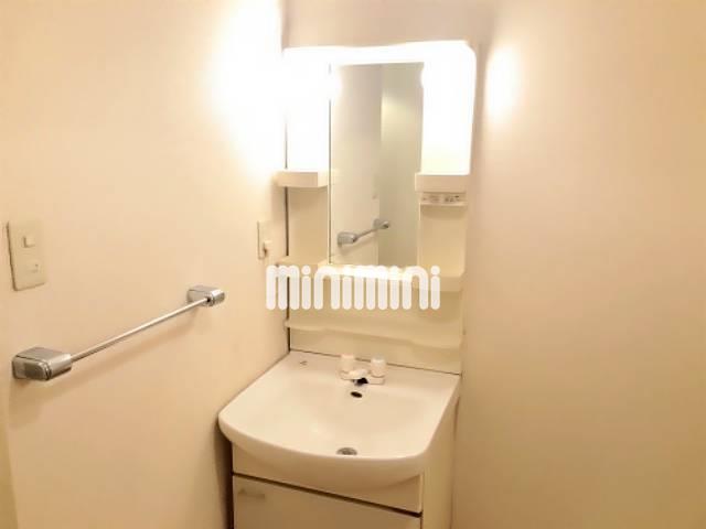 洗面設備　洗面所、脱衣所も広々