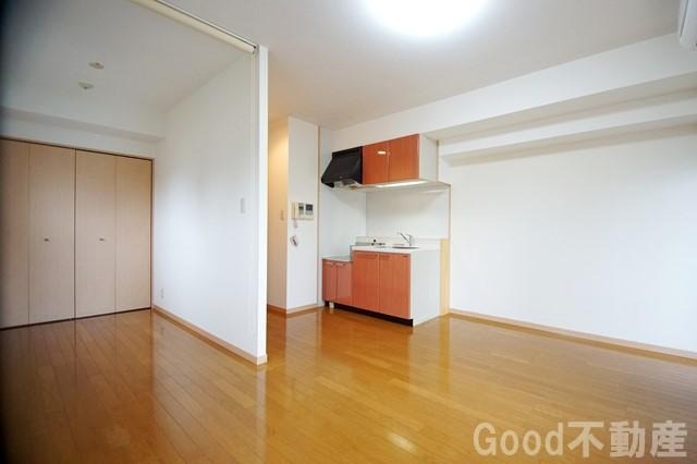 居室・リビング　物件の画像3