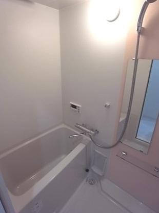 バス・シャワールーム　ブリリアントコート農人橋　浴室換気乾燥暖房機付バスルーム