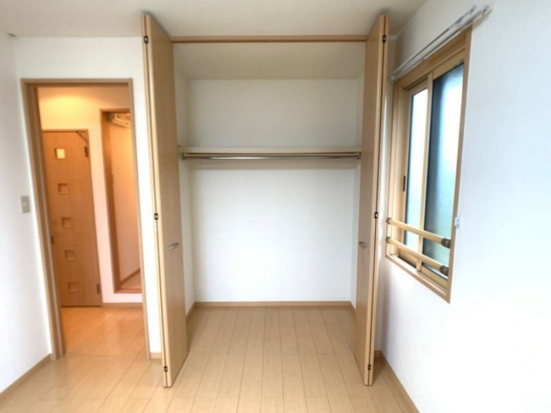 収納　図面と現状に相違がある場合には現状を優先