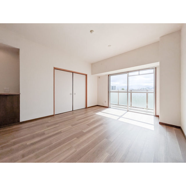 居室・リビング　パロス美野島