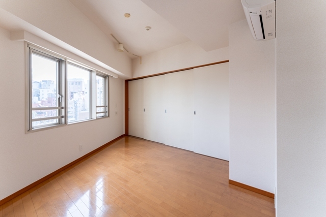 居室・リビング　写真は同タイプ住戸です。