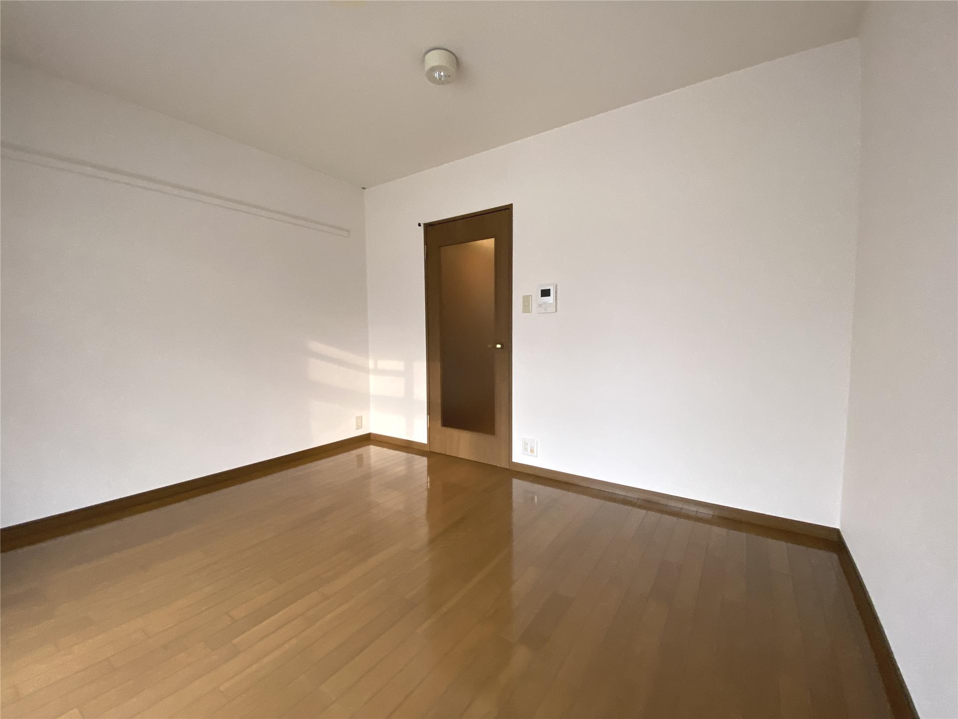 居室・リビング　別部屋の参考写真です