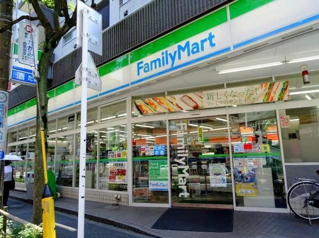 コンビニ　ファミリーマート中葛西清砂大橋通り店（コンビニ）まで199m