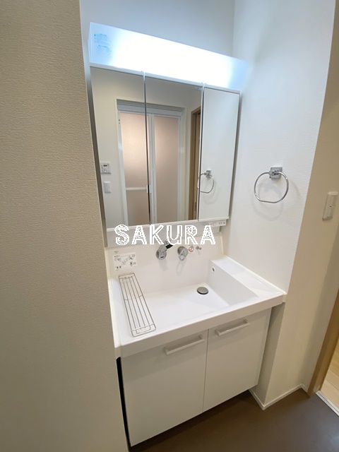 洗面設備　忙しい朝には欠かせない洗面所です♪