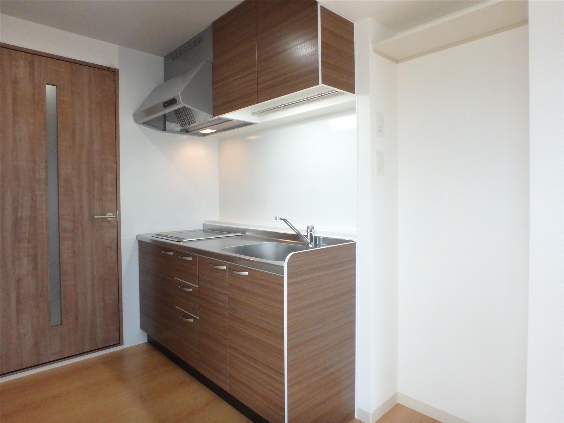 キッチン　２口ＩＨコンロ付きのシステムキッチンです