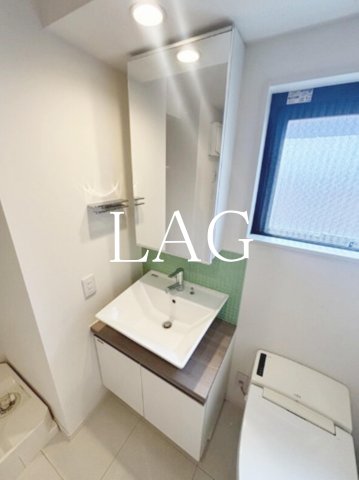 洗面設備　洗面台です。