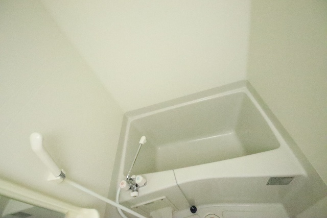 バス・シャワールーム　※別室の参考写真の為、現況優先です。