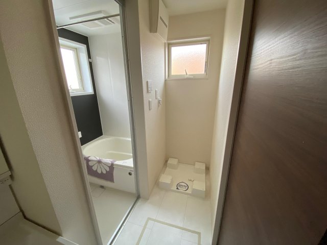 その他設備　洗濯機置き場