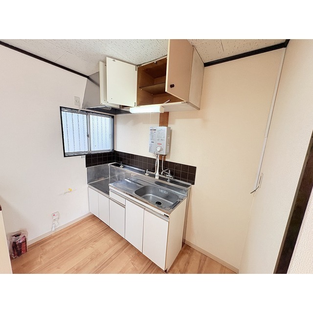 キッチン　広々キッチン