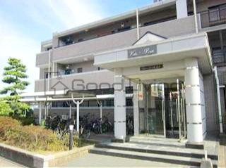 エントランス　オートロック付きで不審者シャットアウト