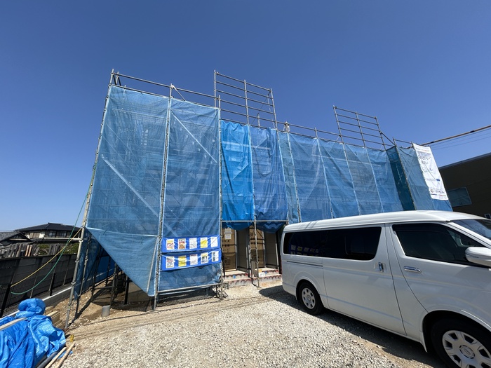 建物外観　建築中