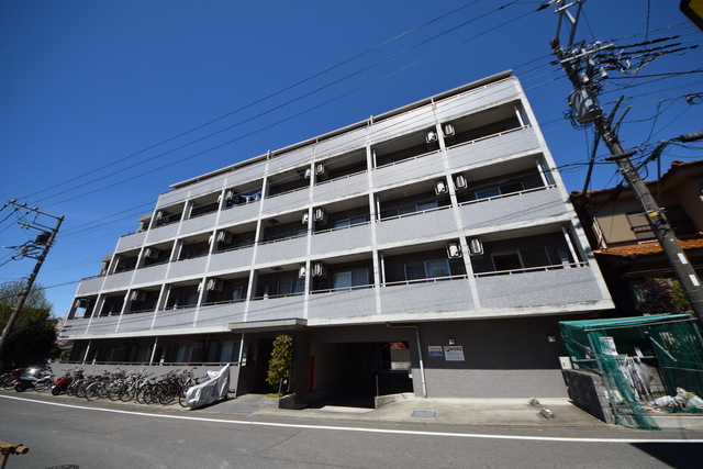 建物外観　～青い空っ～