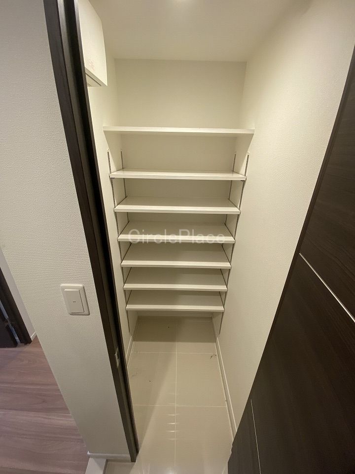 その他設備　シューズインクローゼット