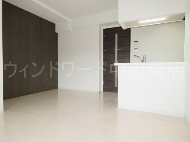 居室・リビング　詳細は、ウィンドワード中の島までご相談下さい。