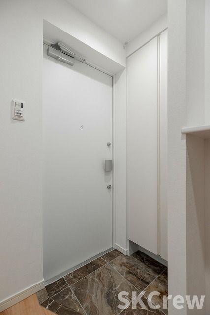 玄関　こちらのQRコードから室内の動画が確認できます♪