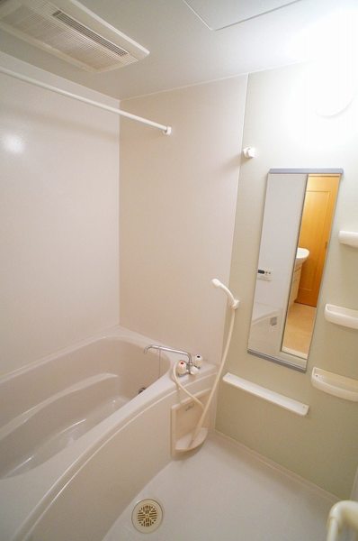 バス・シャワールーム　反転タイプ参考