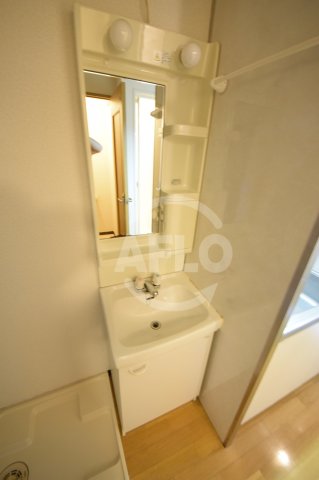 洗面設備　ロイヤルキャッスル　洗面化粧台