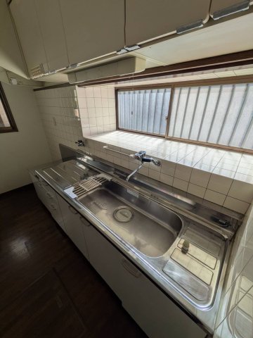 キッチン　キッチンでお料理をお楽しみください